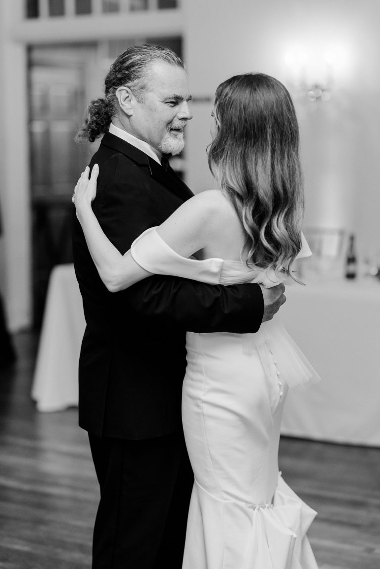 10 Simple Father-Daughter Dance Songs That Will Make Your Wedding Day Even More Special
