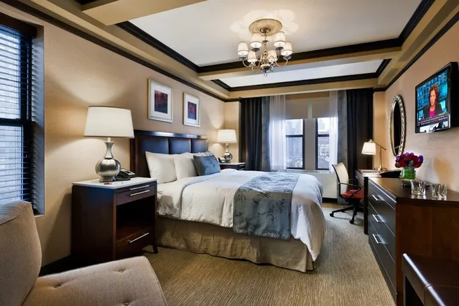 10 Best Affordable Hotels in New York City Near Times Square