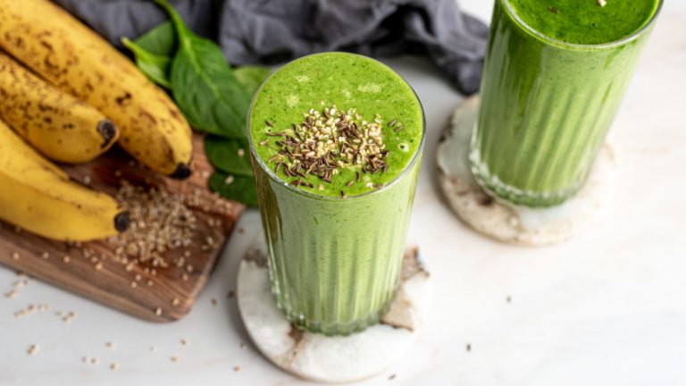 Banana Smoothie Spinach – an Easy Recipe for Vibrant Health